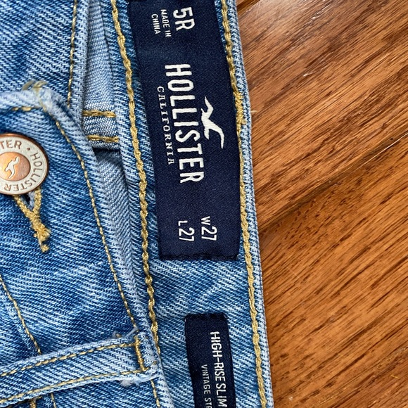 Hollister Jeans - Picture 3 of 3
